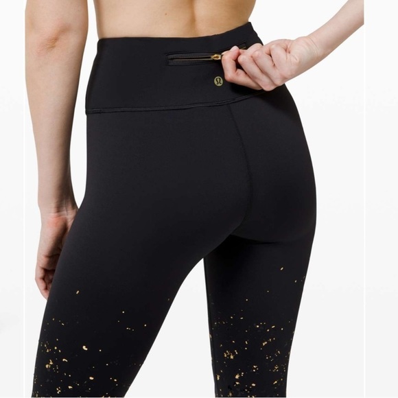 Lululemon NWT Speed Wunder Tight Luna New Year in Black Gold Size 2 - Picture 14 of 16